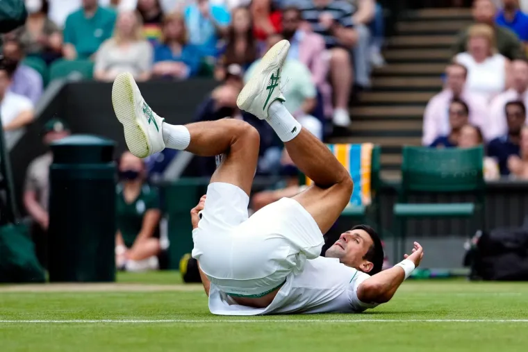 Genijalni Nole u jednom trenutku se potrgao, pa nakon pobjede priznao: 'Denis je bio bolji od mene u prva dva seta'