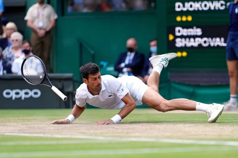 Genijalni Nole u jednom trenutku se potrgao, pa nakon pobjede priznao: 'Denis je bio bolji od mene u prva dva seta'