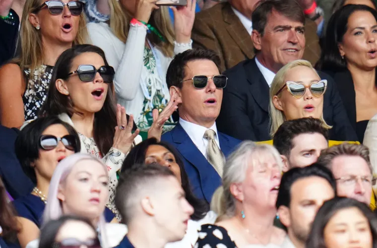 Hayley Atwell i Tom Cruise