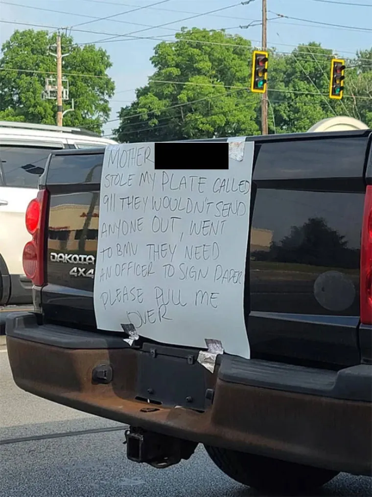 'Ovdje vidimo rijedak prizor terenaca kako sunčaju podvozje'; među genijalcima i jedna fotka iz susjedstva