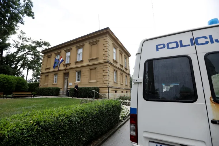 PNUSKOK pretresa urede u Gradskim grobljima Zagreb