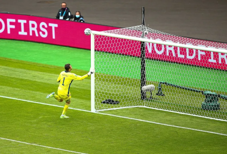 Modrićeva majstorija zavšila na trećem mjestu, pobjedu odnio gol s centra