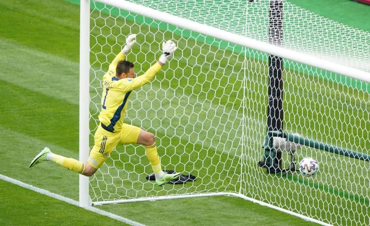 Modrićeva majstorija zavšila na trećem mjestu, pobjedu odnio gol s centra