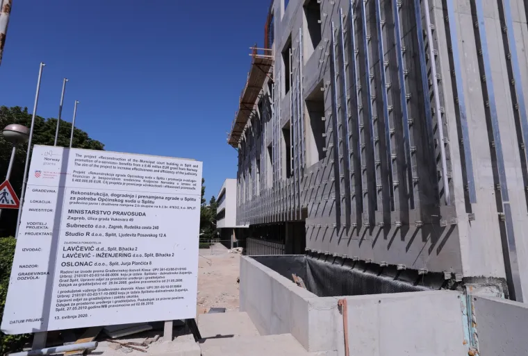 Ovo je moguće samo u Hrvatskoj! Inspekcija zabranila radove na zgradi suda radi nezakonite gradnje