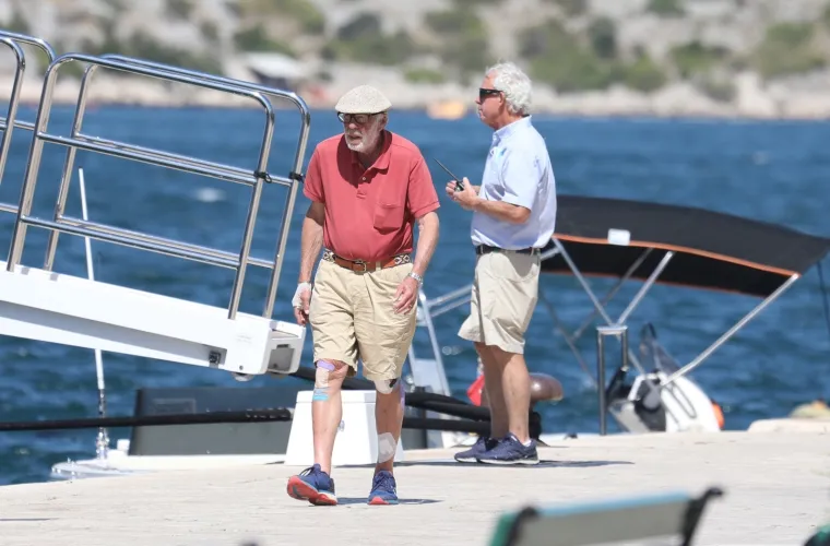 Američki milijarder i glavni donator demokrata James Simons plovi Jadranskom obalom