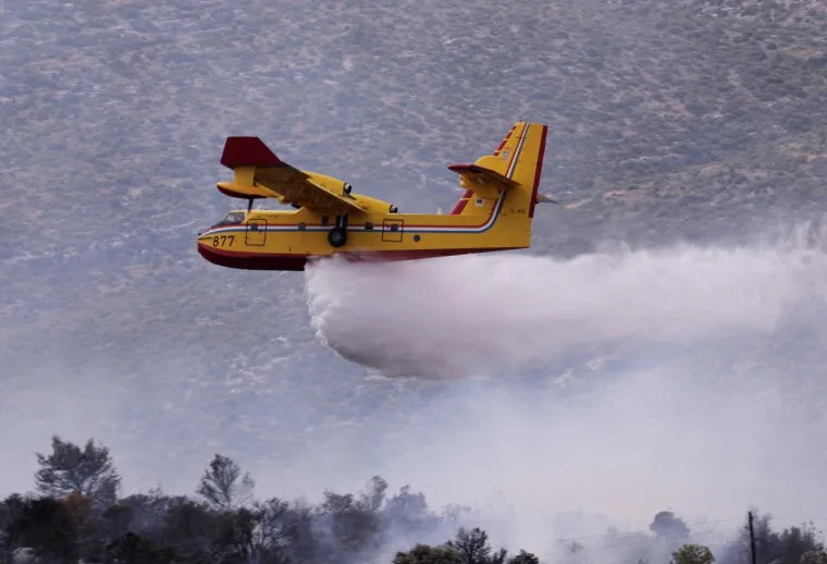 Uga&scaron;en požar nedaleko Trogira