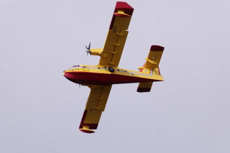 Uga&scaron;en požar nedaleko Trogira