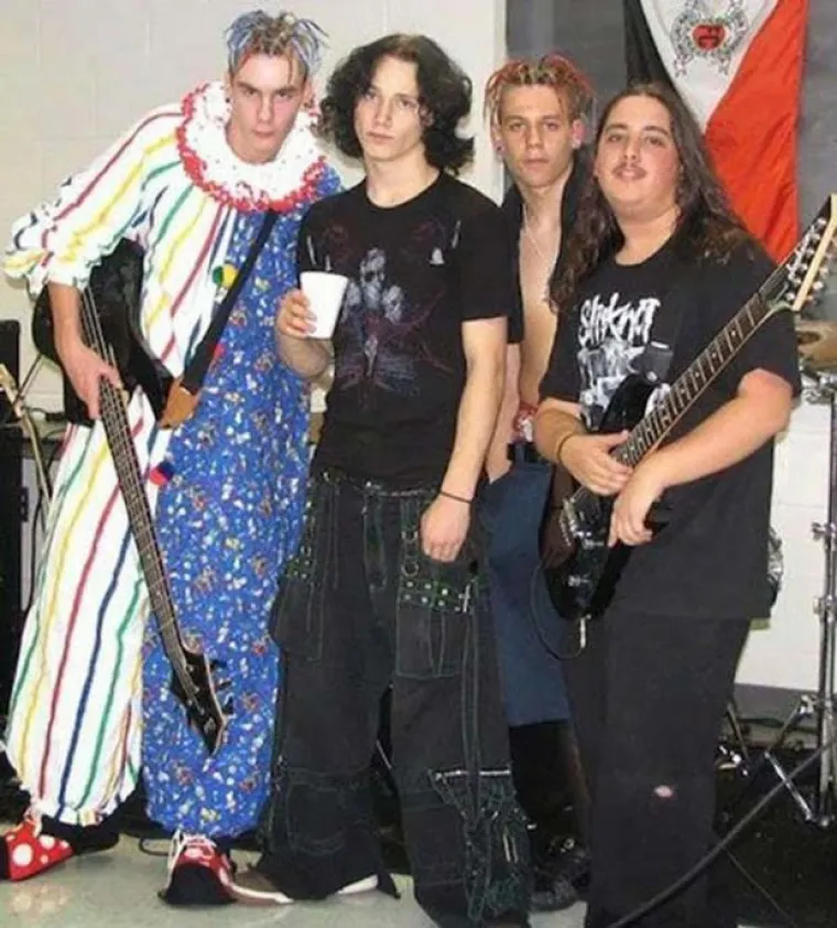 Eto, zato se, drago djeco, očevima ne kopa po stvarima: Za neke njihove faze se obja&scaron;njenja te&scaron;ko pronalaze