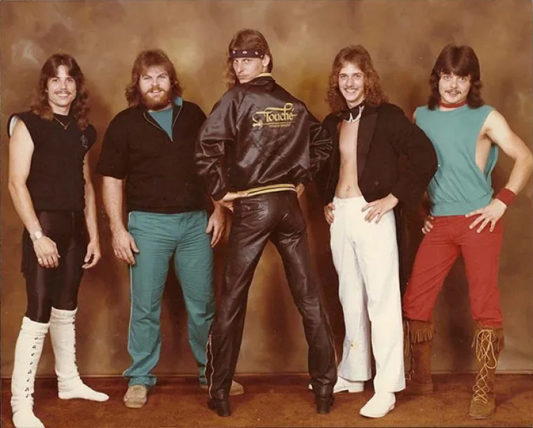 Eto, zato se, drago djeco, očevima ne kopa po stvarima: Za neke njihove faze se obja&scaron;njenja te&scaron;ko pronalaze