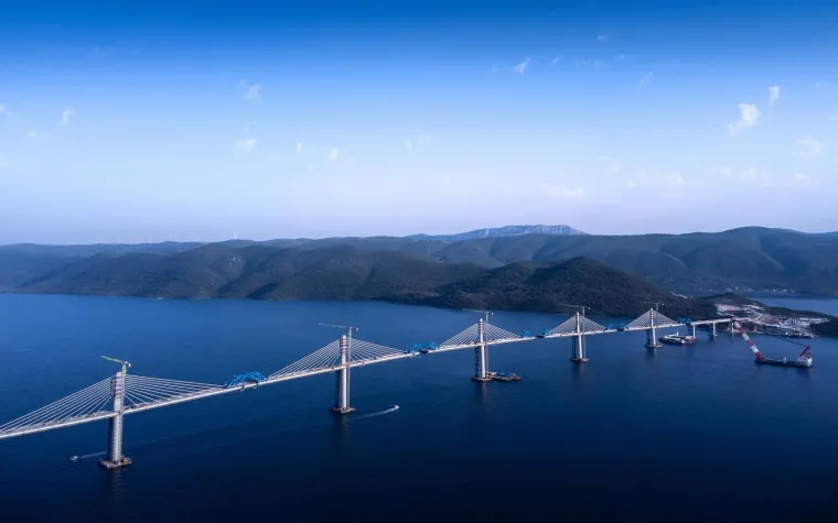 Fantastičan prizor: Pogledajte kako Pelje&scaron;ki most izgleda iz zraka