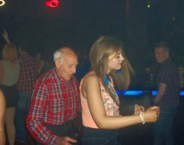 Tako je to izgledalo u vrijeme starog dobrog (ne)normalnog i jedva čekamo da Stožer kaže da se opet smijemo sramotiti