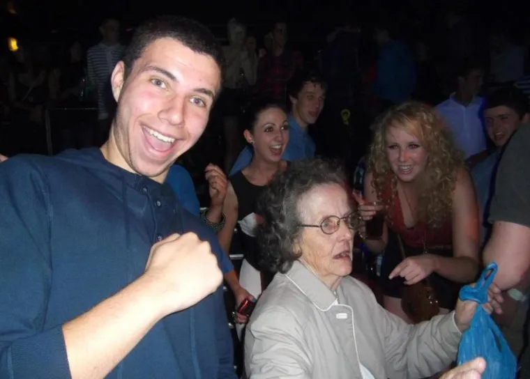 Tako je to izgledalo u vrijeme starog dobrog (ne)normalnog i jedva čekamo da Stožer kaže da se opet smijemo sramotiti