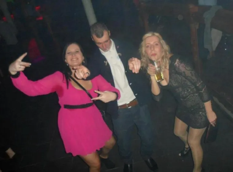 Tako je to izgledalo u vrijeme starog dobrog (ne)normalnog i jedva čekamo da Stožer kaže da se opet smijemo sramotiti