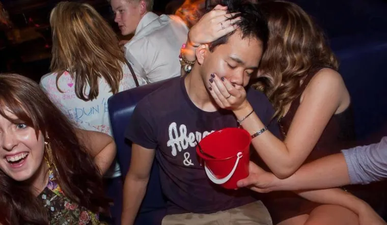 Tako je to izgledalo u vrijeme starog dobrog (ne)normalnog i jedva čekamo da Stožer kaže da se opet smijemo sramotiti