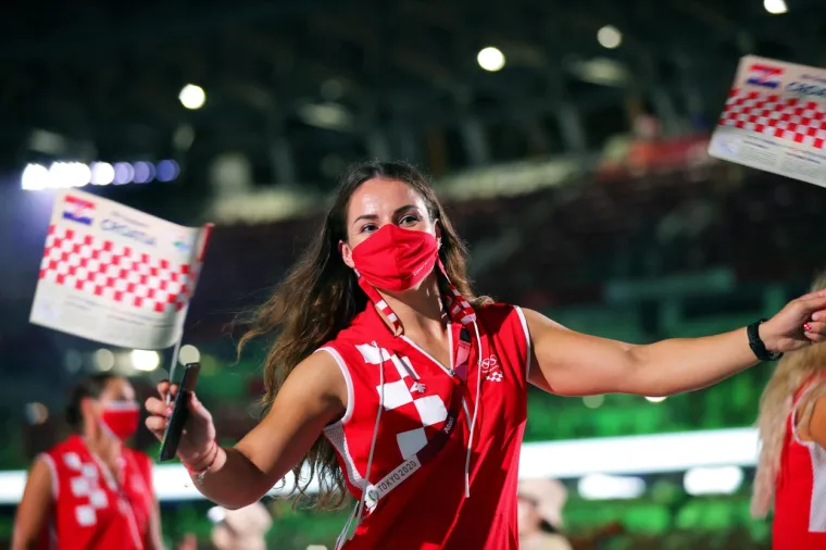 Hrvati iza&scaron;li na stadion, Sandra Perković i Josip Glasnović predvodili na&scaron;e sporta&scaron;e