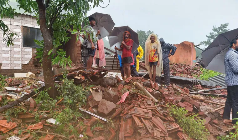 Monsunske ki&scaron;e u Indiji uzrokovale poplave i klizanja tla: Najmanje 125 mrtvih