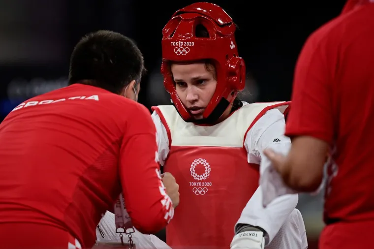 Pogledajte kako je fenomenalna Matea Jelić sru&scaron;ila Amerikanku i izborila olimpijsko finale