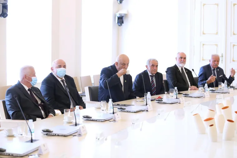 Plenković se sastao s predstavnicima Hrvatskog generalskog zbora, do&scaron;ao i Gotovina