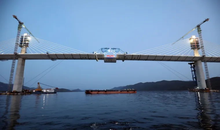 Pelje&scaron;ki most samo &scaron;to nije spojen s kopnom!