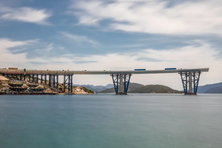 Travanj 2021. godine