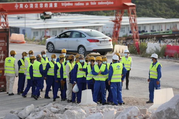 Podiže se posljednji segment Pelje&scaron;kog mosta, Hrvatska uskoro spojena