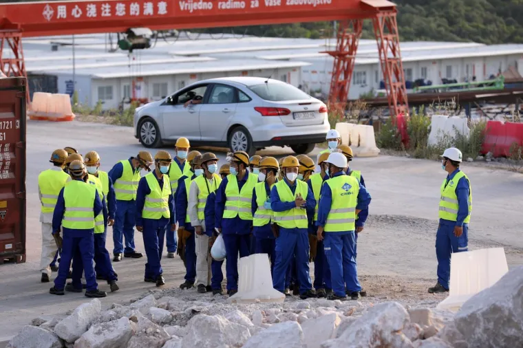 Podiže se posljednji segment Pelje&scaron;kog mosta, Hrvatska uskoro spojena