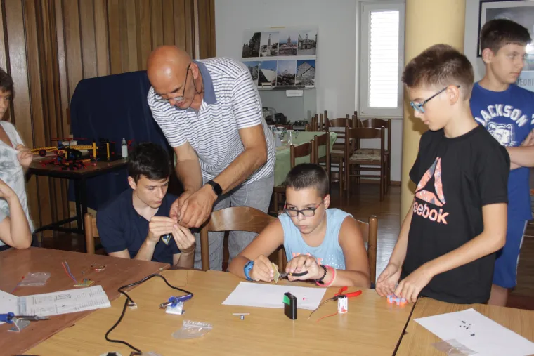 U Zvjezdanom selu Mosor održana druga ovogodi&scaron;nja Ljetna &scaron;kola tehničkih aktivnosti