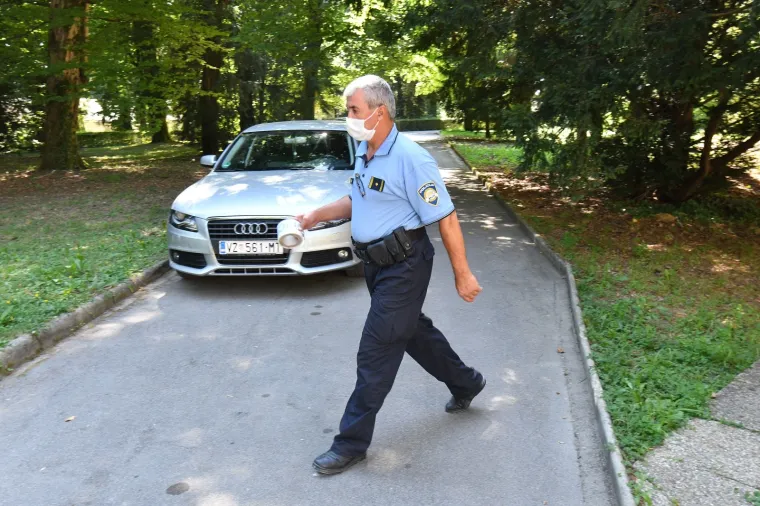 Požar u bolnici u Novom Marofu: Planuo aparat za kisik, poginuo jedan pacijent
