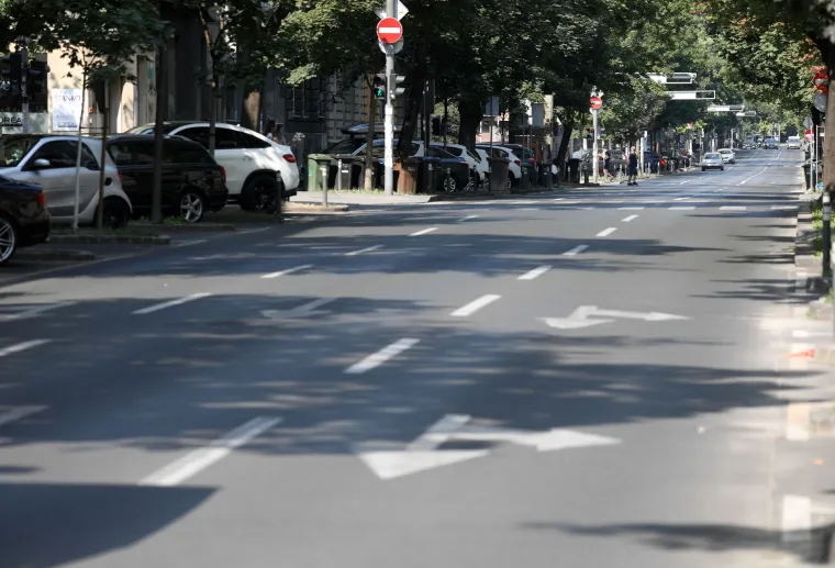 Ili zbog godi&scaron;njeg, ili zbog vrućina? Zagrebačke ulice su prazne