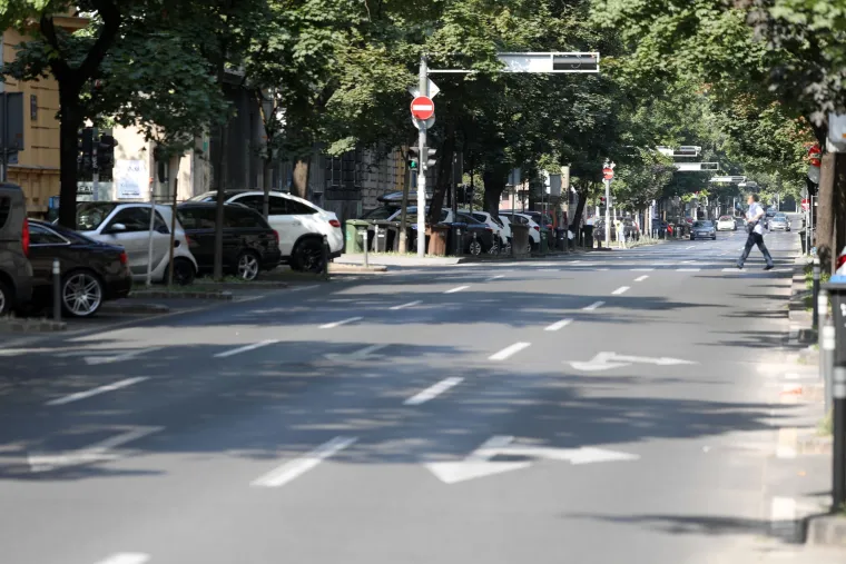 Ili zbog godi&scaron;njeg, ili zbog vrućina? Zagrebačke ulice su prazne
