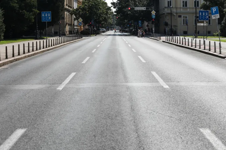 Ili zbog godi&scaron;njeg, ili zbog vrućina? Zagrebačke ulice su prazne