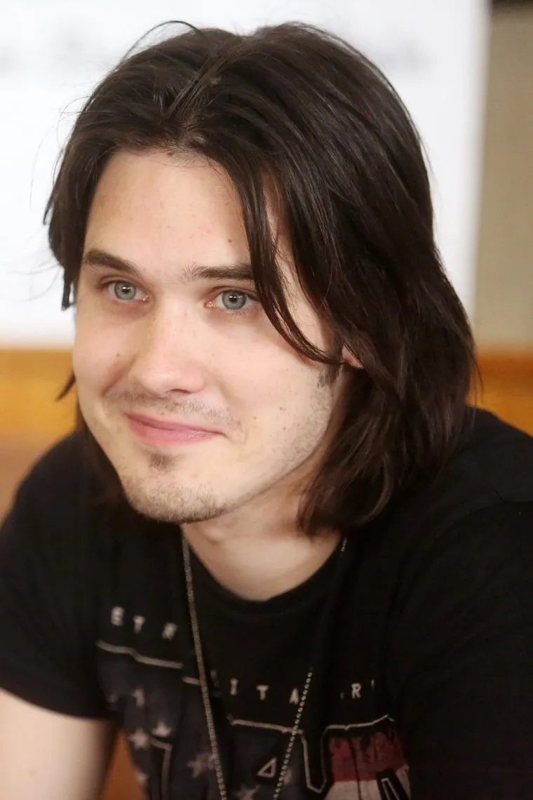 Dino Jelusić