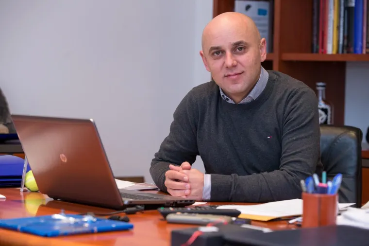 Vinkovci - Ivan Bosančić (HDZ) - Neto: 17.792 kn, Bruto: 27.104 kn