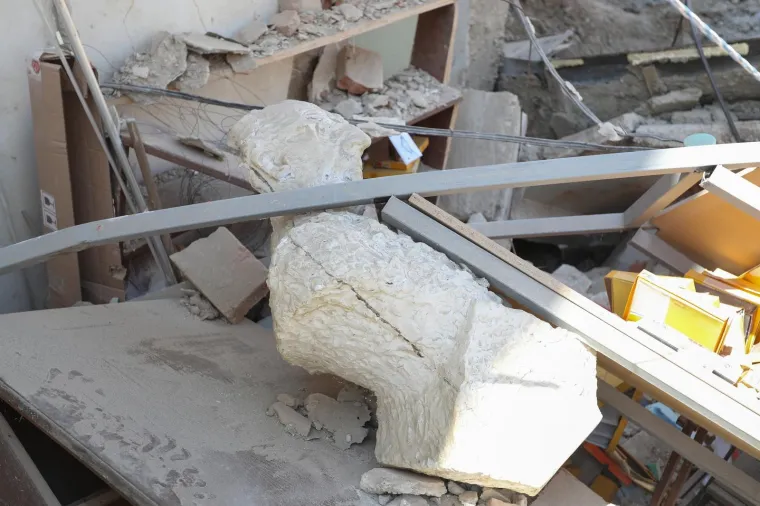 Uru&scaron;io se dio zgrade u centru Zagreba kojeg je koristio kipar Ivan Kujundžić