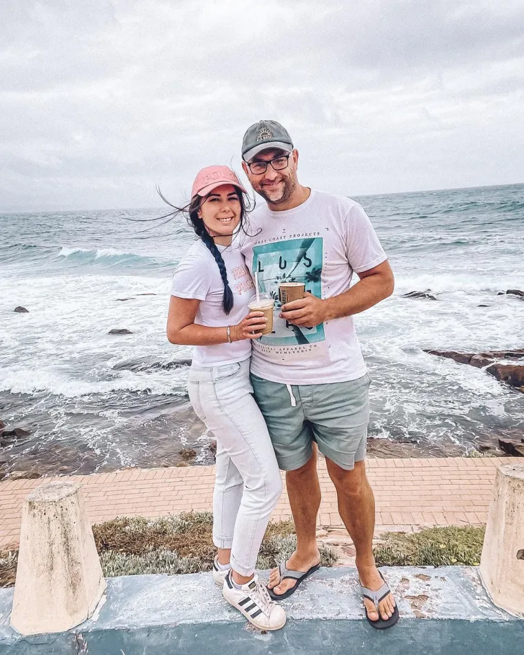 "To je nevjerojatno koliko smo povezani. Sjajno se međusobno razumijemo, užasno smo iskreni jedno prema drugom, a moram kazati i da je seks fantastičan", rekla je kroz smijeh Jami, kojoj su se snovi nakon toliko godina čekanja napokon ispunili.