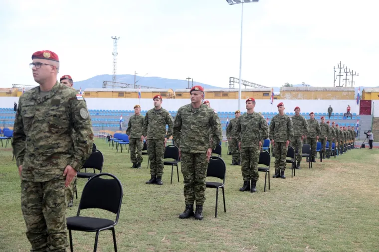 Proba proslave Oluje na stadionu u Kninu