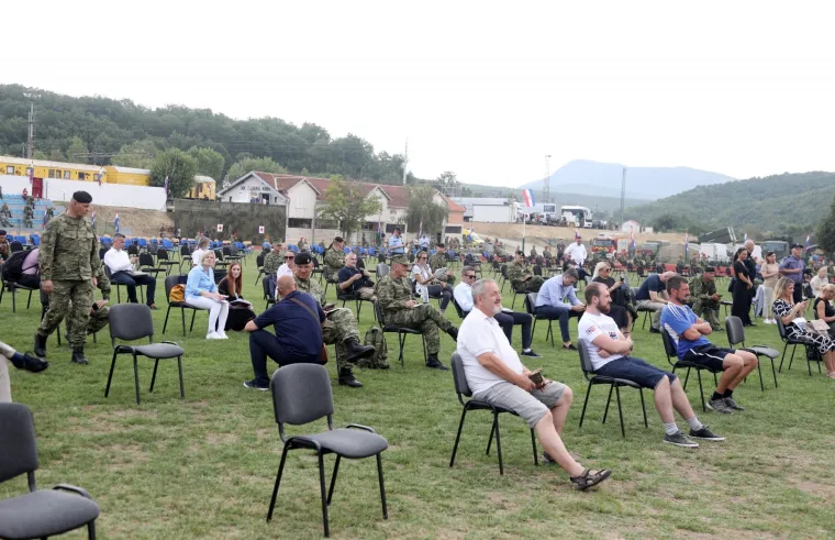 Proba proslave Oluje na stadionu u Kninu