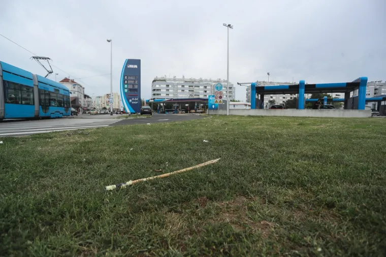 Stanje u Dubravi nakon makljaže 400 poljskih navijača i BBB-ovaca: Posvuda krvave palice, suzavci...