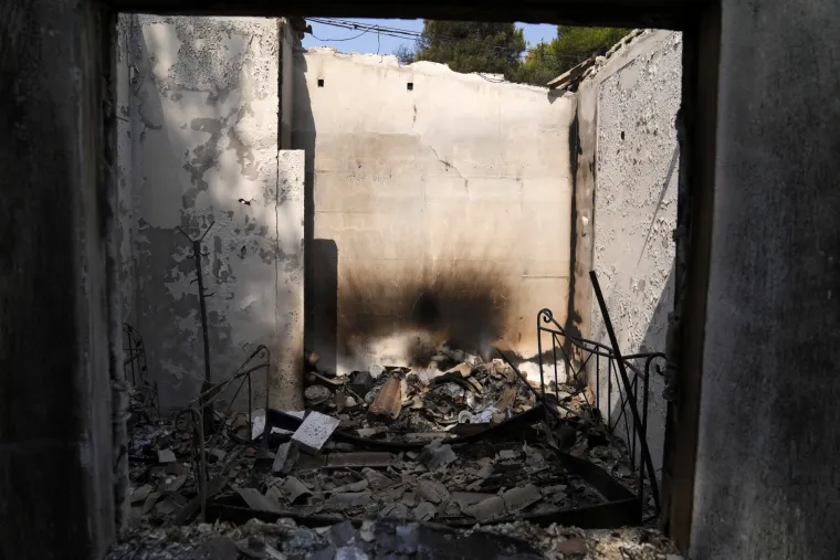 Užas u Grčkoj! Gore sjeverna predgrađa Atene