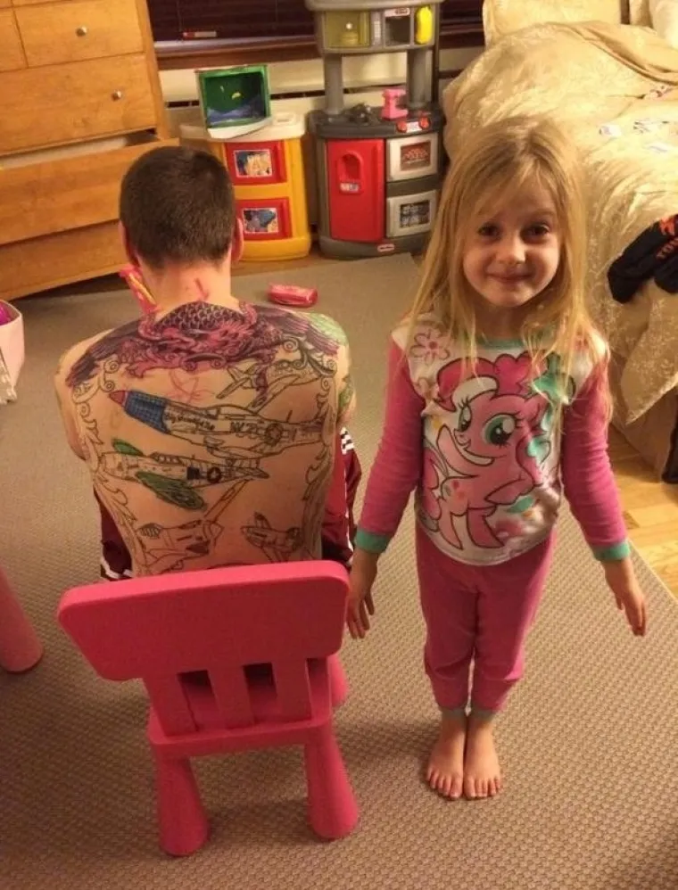 Uspijete li iz galerije izaći sa suzama na licu od smijeha, čestitamo, spremni ste (ponovo) postati otac i majka