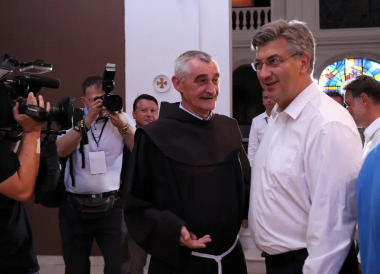 Velika fotogalerija: Pogledajte atmosferu u Sinju uoči Alke