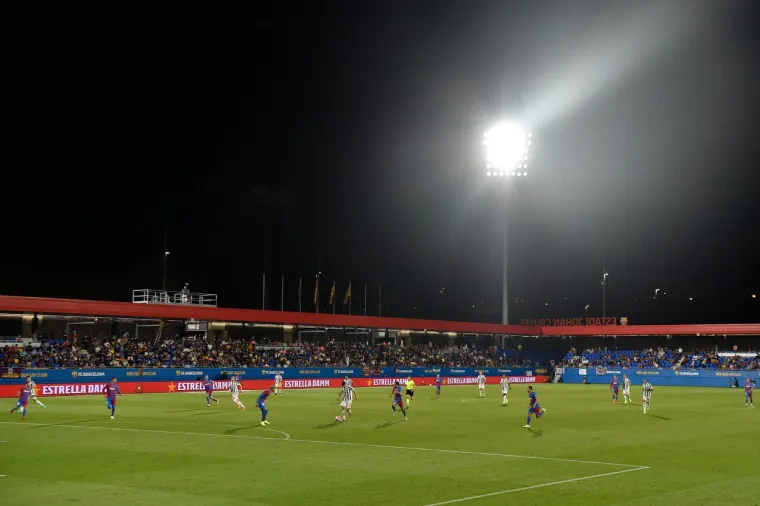 Navijači skandirali Messiju, izviždali 'bosanskog Zidanea'