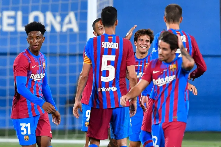 Navijači skandirali Messiju, izviždali 'bosanskog Zidanea'