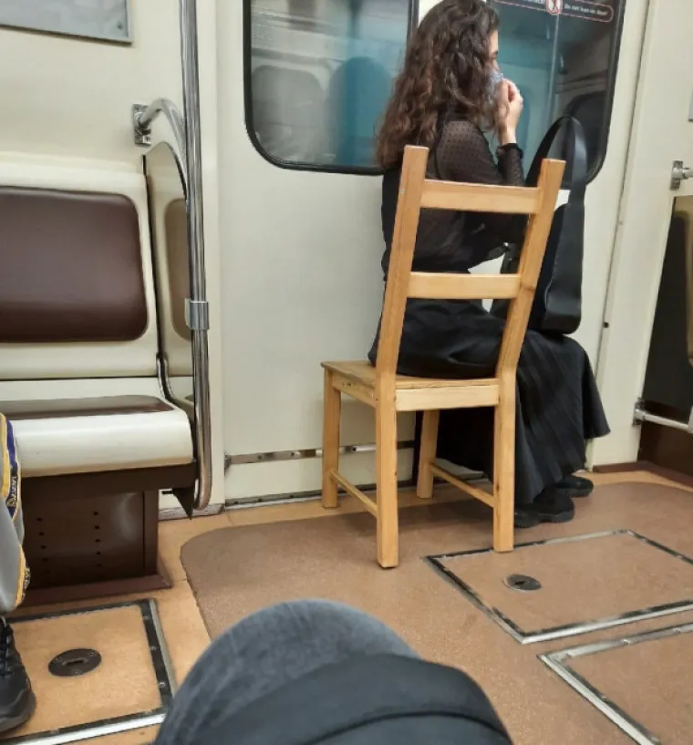 Javni prijevoz očito je omiljeno okupljalište svih čudaka, ovakvi prizori ne mogu se vidjeti ni u Zoni sumraka