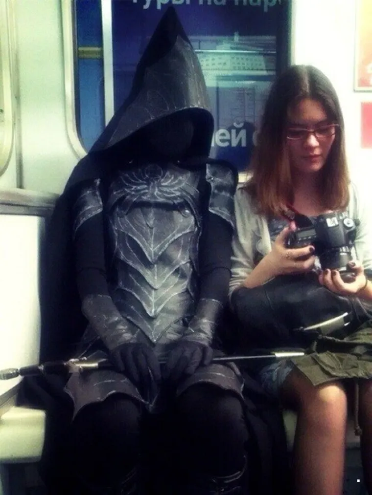 Javni prijevoz očito je omiljeno okupljali&scaron;te svih čudaka, ovakvi prizori ne mogu se vidjeti ni u Zoni sumraka