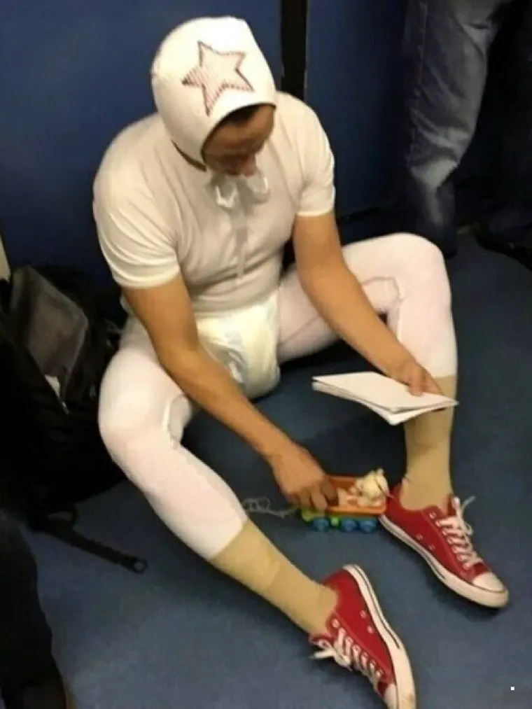 Javni prijevoz očito je omiljeno okupljali&scaron;te svih čudaka, ovakvi prizori ne mogu se vidjeti ni u Zoni sumraka