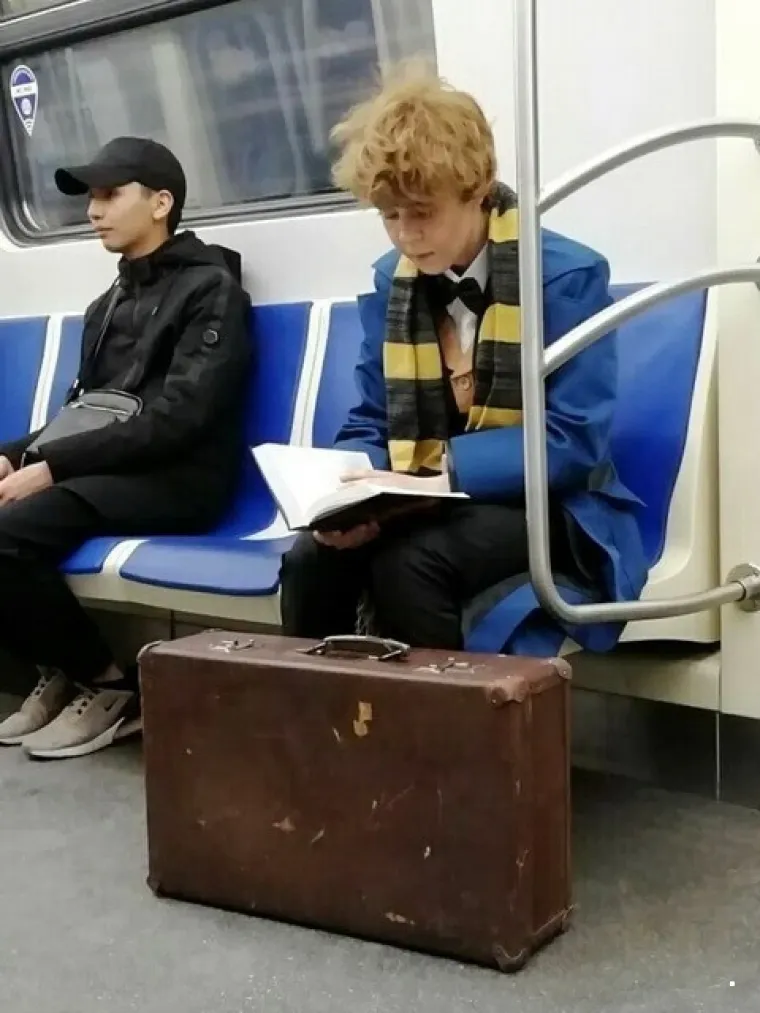 Javni prijevoz očito je omiljeno okupljali&scaron;te svih čudaka, ovakvi prizori ne mogu se vidjeti ni u Zoni sumraka