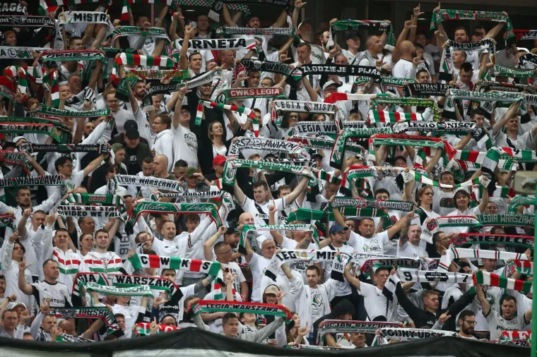 Pogledajte u kakvoj se atmosferi dinamovci bore za play-off Lige prvaka