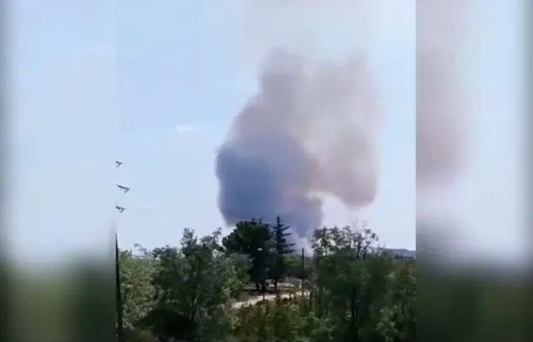 Veliki požar kod Benkovca! Vatrogasci su na trenu uspjeli staviti vatru pod kontrolu, zahvaćena je jedna kuća