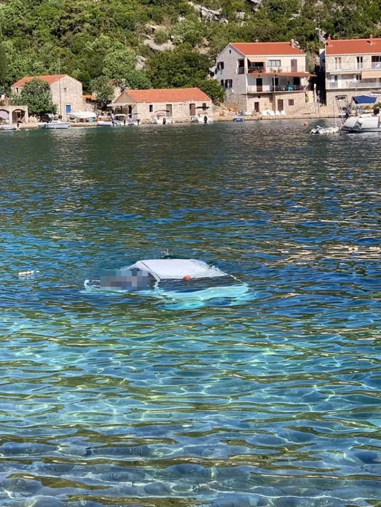 Velika tragedija na Mljetu: Dvije osobe su s autom sletjele u more, smrtno stradala mu&scaron;ka osoba